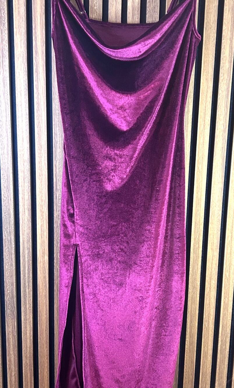 Burgundy Velvet Cowl Neck Maxi Dress Women’s Large Side Slit Stretch 90s Y2k
